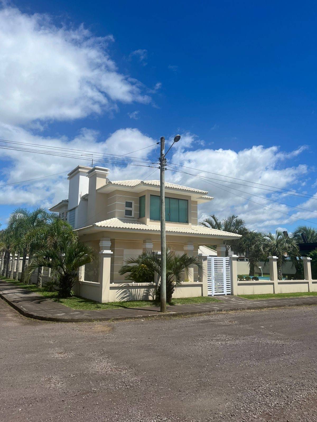 Casa 4 dormitórios para venda, Village  em Capão da Canoa | Ref.: 2351