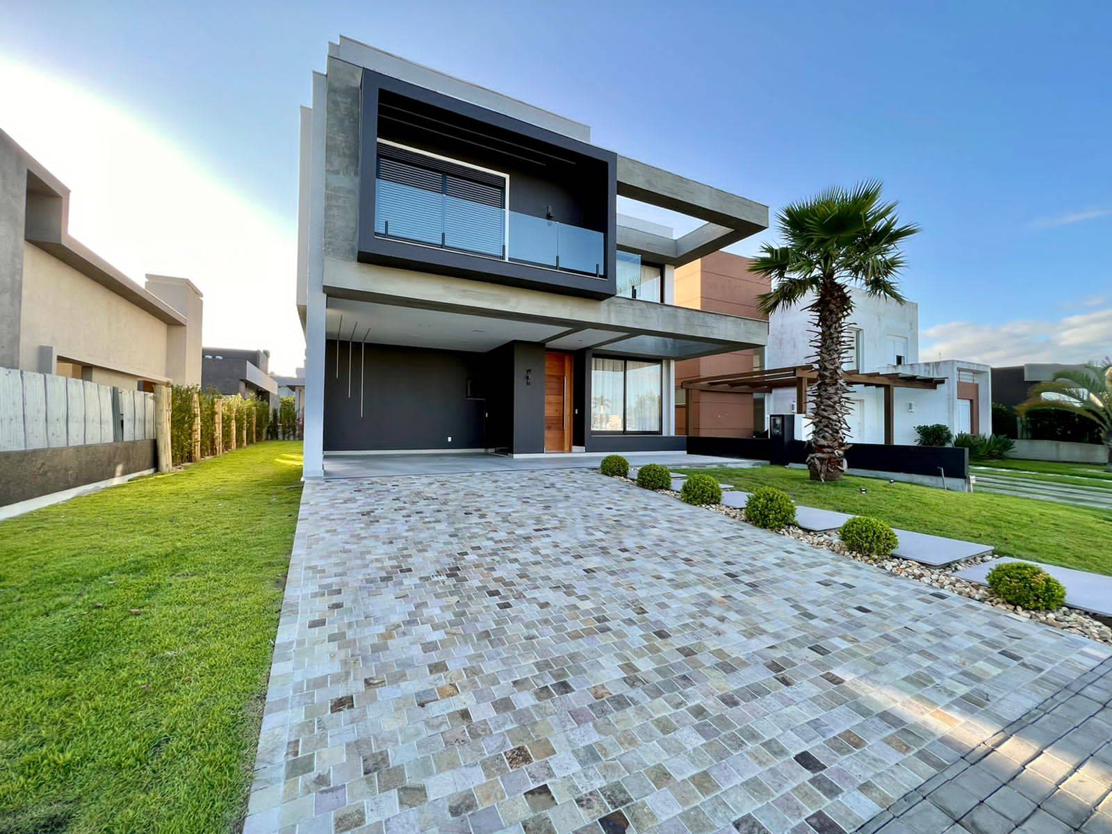 Casa em Condomínio 4 dormitórios para venda, Zona Nova em Capão da Canoa | Ref.: 3295