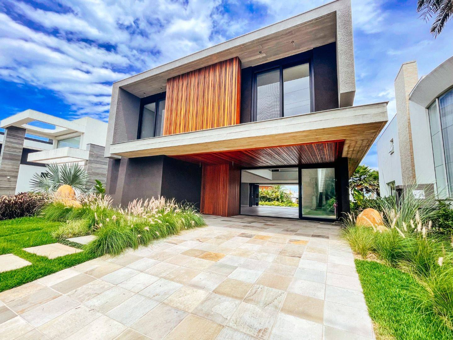 Casa em Condomínio 5 dormitórios para venda, Divisa com Atlântida em Xangri-lá | Ref.: 4021