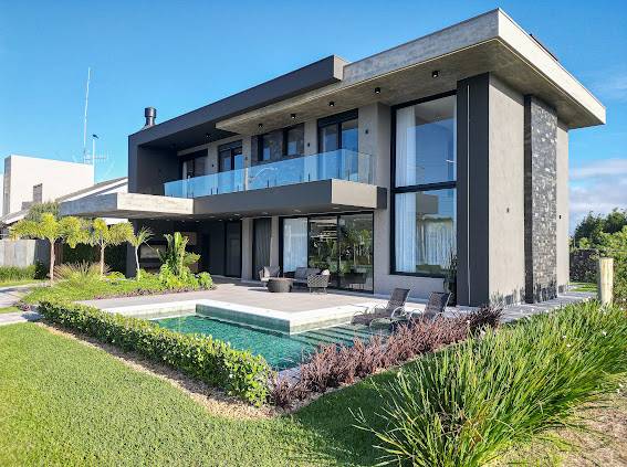 Casa em Condomínio 4 dormitórios para venda, centro em Xangri-lá | Ref.: 4793