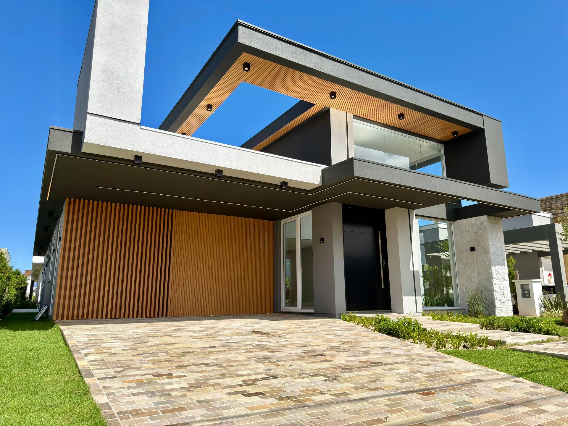 Casa em Condomínio 4 dormitórios para venda, Zona Nova em Capão da Canoa | Ref.: 5185